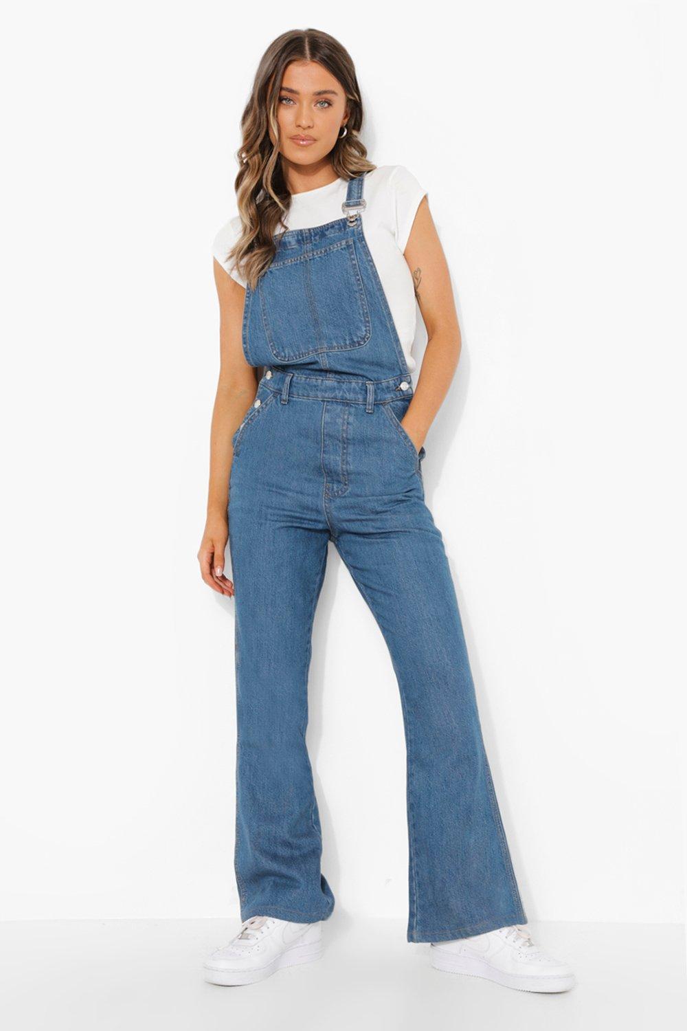 Salopette in denim con gamba a zampa